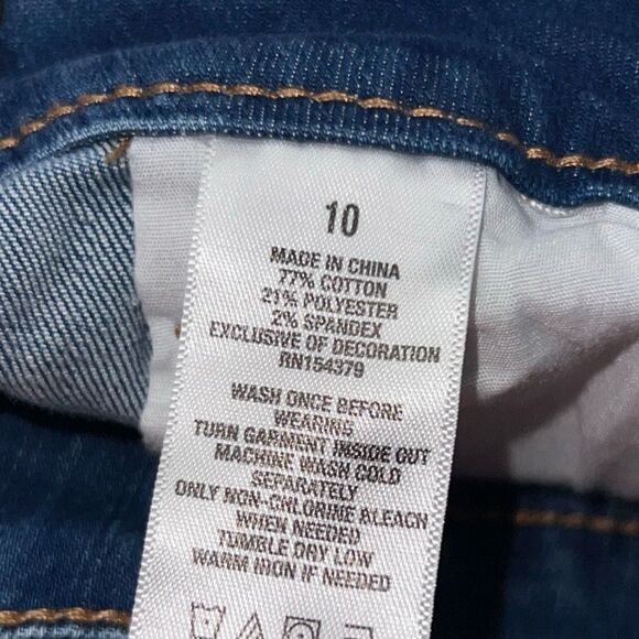 Aeropostale Cuffed Distressed Denim Shorts Size 10 #10 - Picture 4 of 6